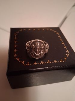 Ring