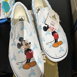 Walt Disney World 50th Anniversary Mickey Mouse Vans 