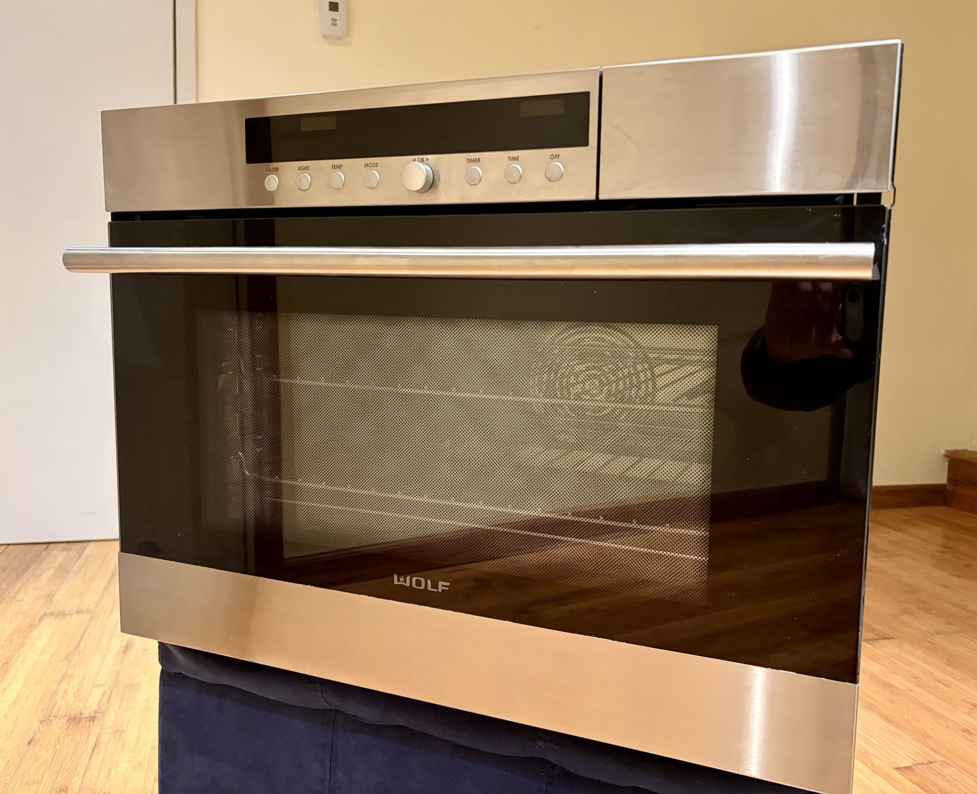 Wolf 24” Convection Steam Oven – Excellent Condition – Queens