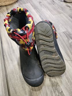 Size Youth 4 Bogs