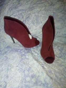 Fergie heels 6 1/2