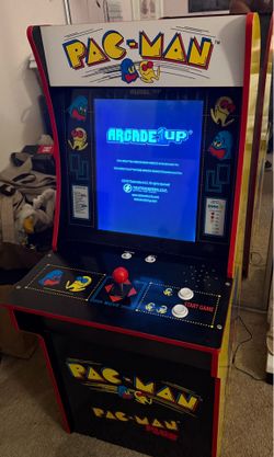 PAC-MAN arcade