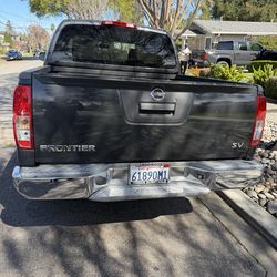 Nissan frontier SE 2013