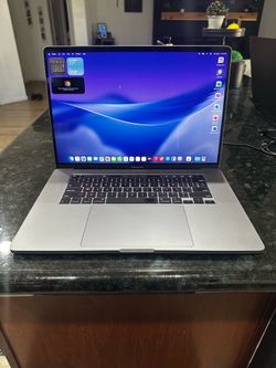 MacBook Pro i9 32GB RAM 1TB SSD Loaded with Software!