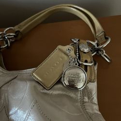 It’s A Beautiful COACH Bag The Color Is Beige, Barely Used