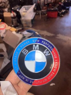 BMW emblem 82mm