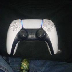 PS5 Controller