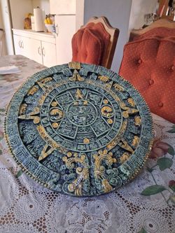 Used Aztec Mayan Maya Calender Relief Sculpture Carying 13 inches by 13 inches Replica