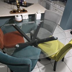 Dinning Table With Chairs