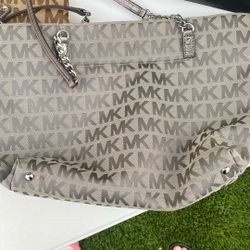 MICHAEL KORS  PURSE LOT AUTHENTIC 