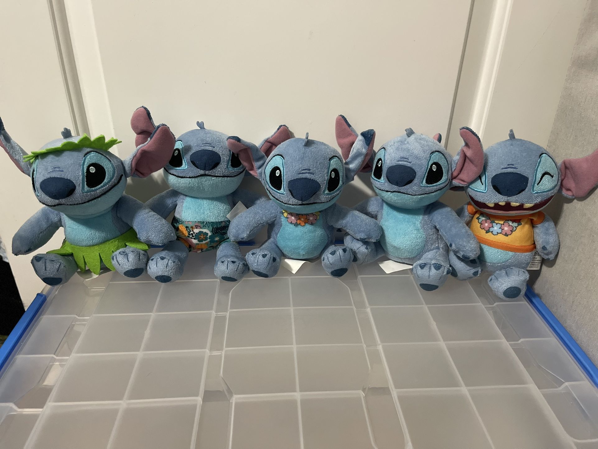 Disney Stitch Plush Collector Set 5