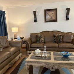Living and Dining Room Set 