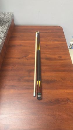 Tomahawk Pool Cue