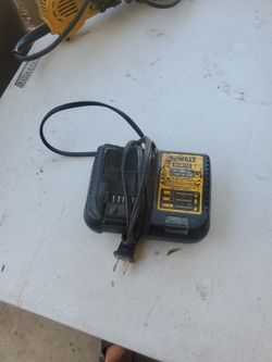 Dewalt Battery Charger 12v/20v Max 