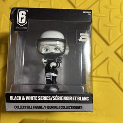 Tom Clancy's Rainbow Six Siege Series Collectable Action Figure IQ