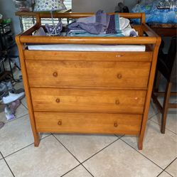 Matching Changing Table/dresser & Crib 