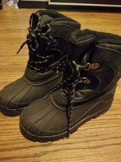snow boots