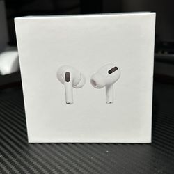 Apple AirPods Pro 1st Generation Wireless Earbuds MagSafe