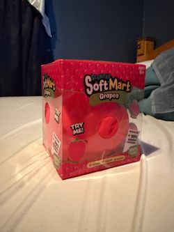 Squishy (Strawberry Soft Mart)