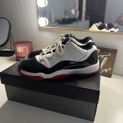 Jordan 11 Low Concord Bred Size 6 Y