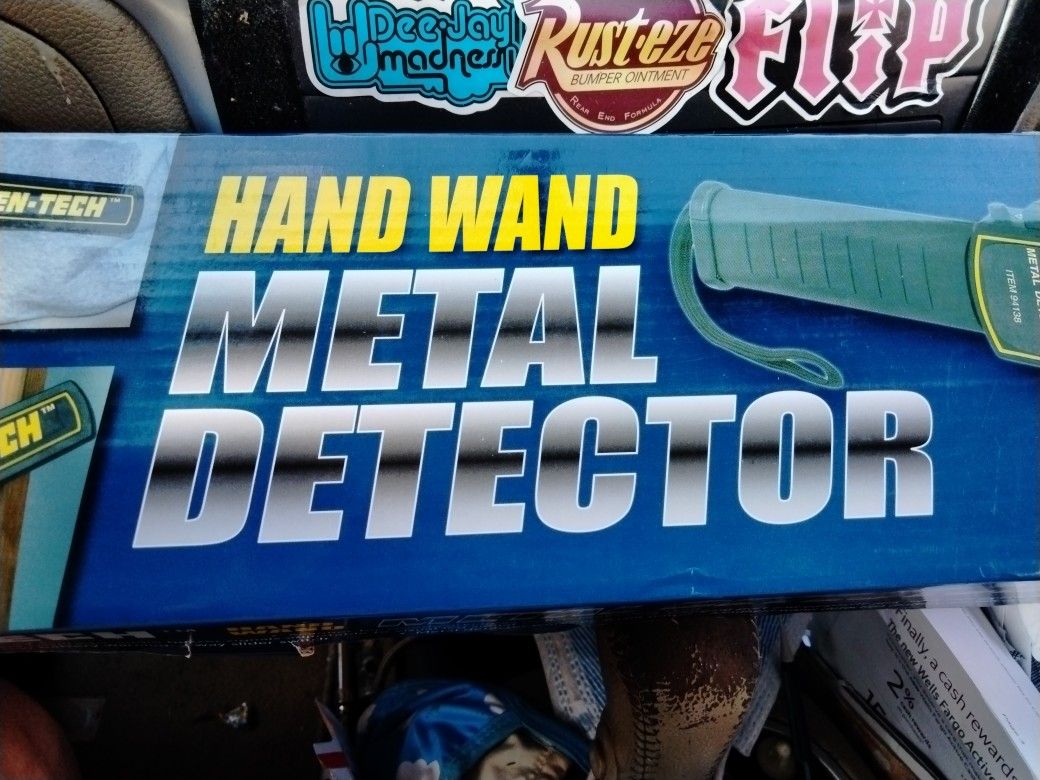 CenTech Hand Wand Metal Detector