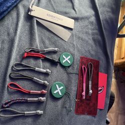 Zippers And Tags