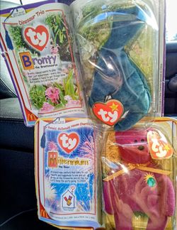 Beanie babies Bronty Brontosaurus & Millennium Bear