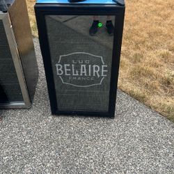 Small Floor Refrigerator 