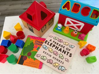 Toddler Educational Toy & Board Book Bundle – Shape Sorter, Barn & Books!