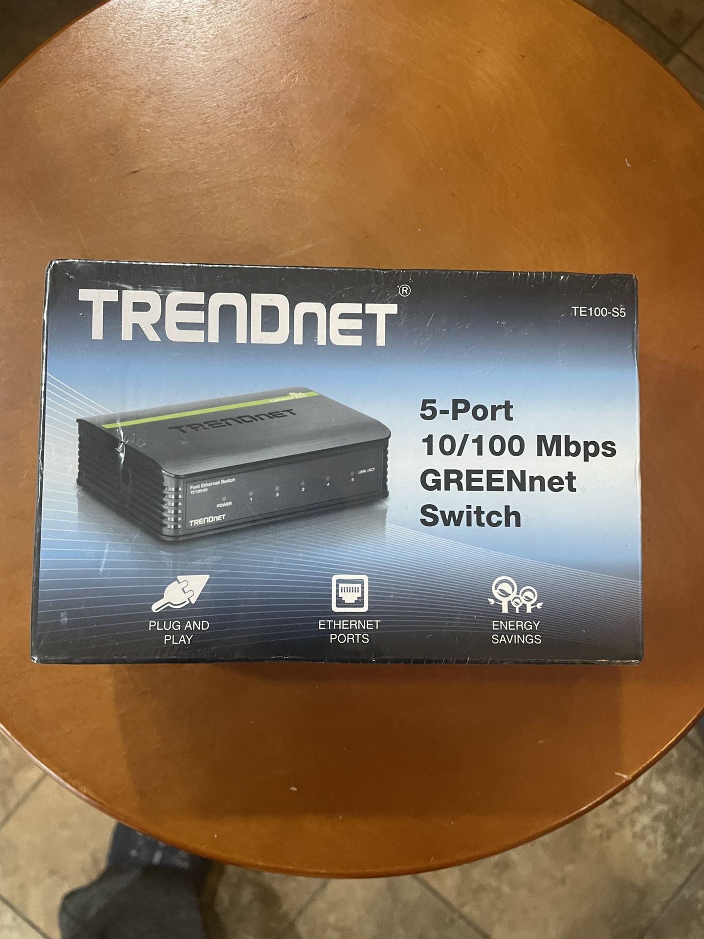  5 Port 10/100 Mbps Switch 