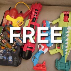 FREE - Toy Nerf Guns, Toy Blasters, Water Gun, Robot