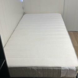 Twin Bed 