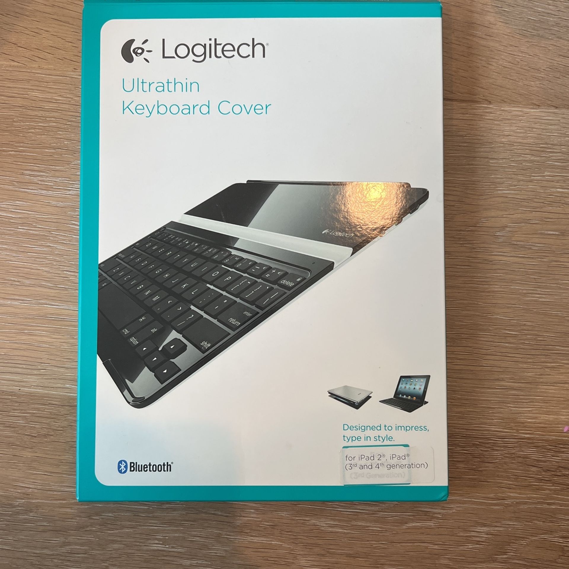 iPad Ultra thin Keyboard Logitech