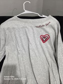 Gray 'Radiate Love' Embroidered Sweatshirt