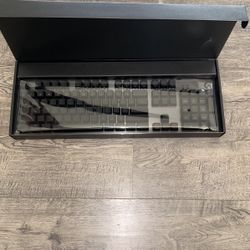 G512 CARBON LOGITECH KEYBOARD 
