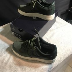 Womens AIR FORCE ONES 8.5 Camouflage/Olive Green