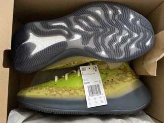 YEEZY BOOST 380 Hylte