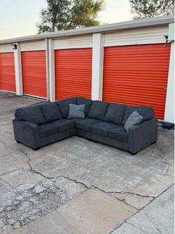 Gorgeous Grey Sectional Couch