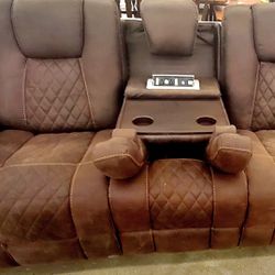 Beautiful, Elegant, Upscale Luxury, Italian Leather Recliner Sofa With Pulldown Center Usb Ports And Electric Outlets