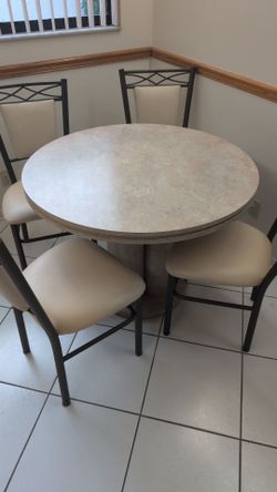 DINING ROOM .