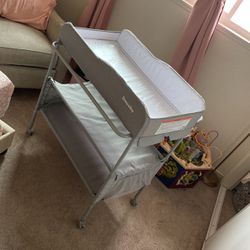 Sweeby Baby Changing Table 