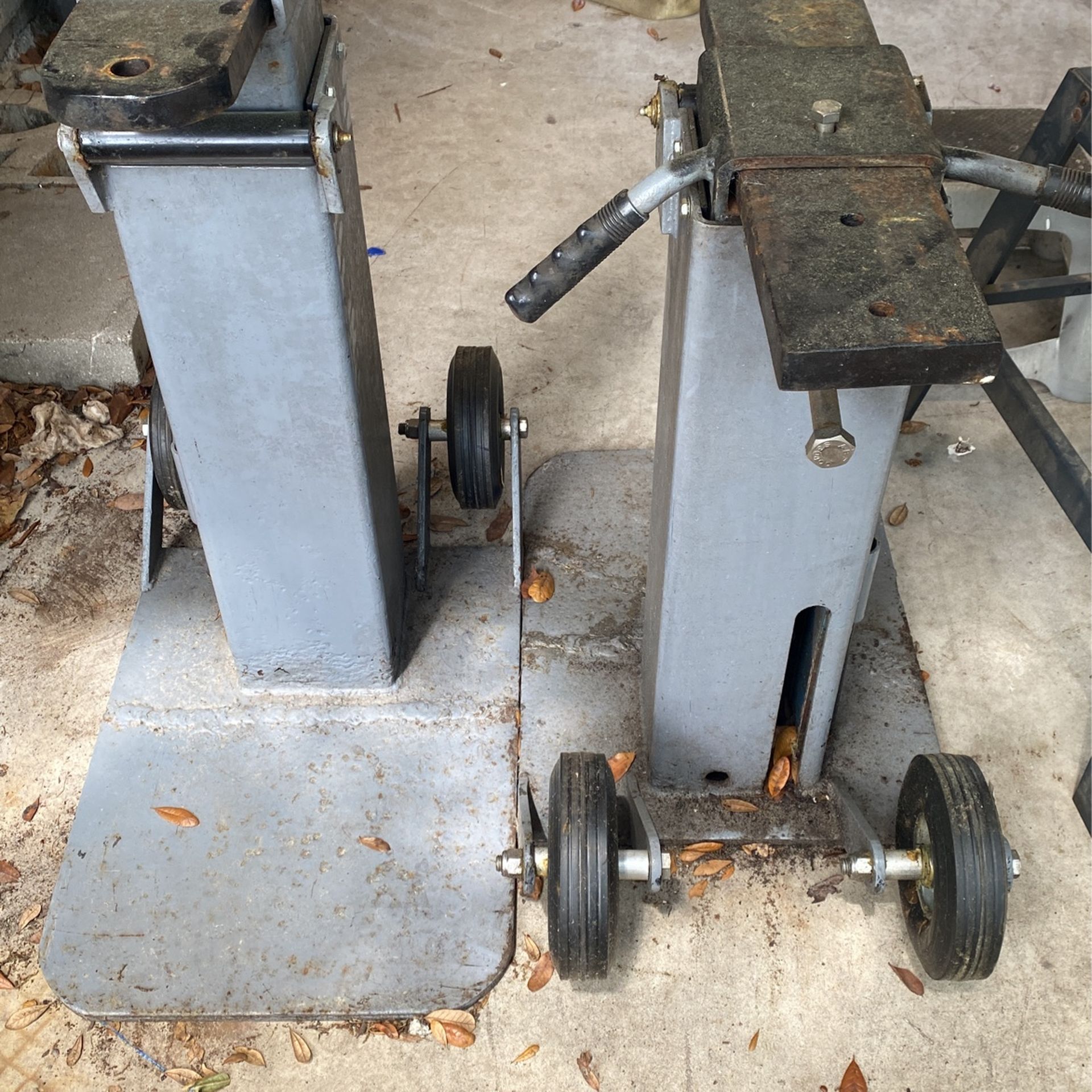 Yard Arms Boat Jacks