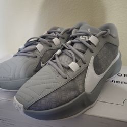 Nike Zoom Freak 5 TB – Like New (Used Once)