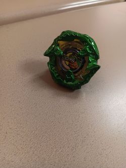 Beyblade x Croco Crunch