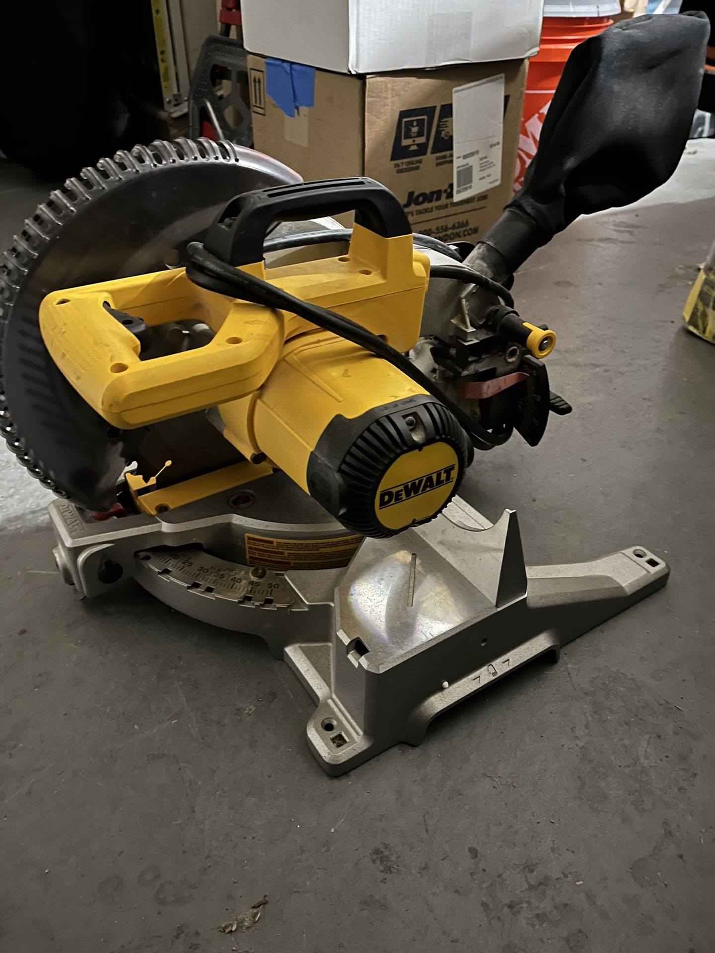 Dewalt 10”chop Saw With Cord