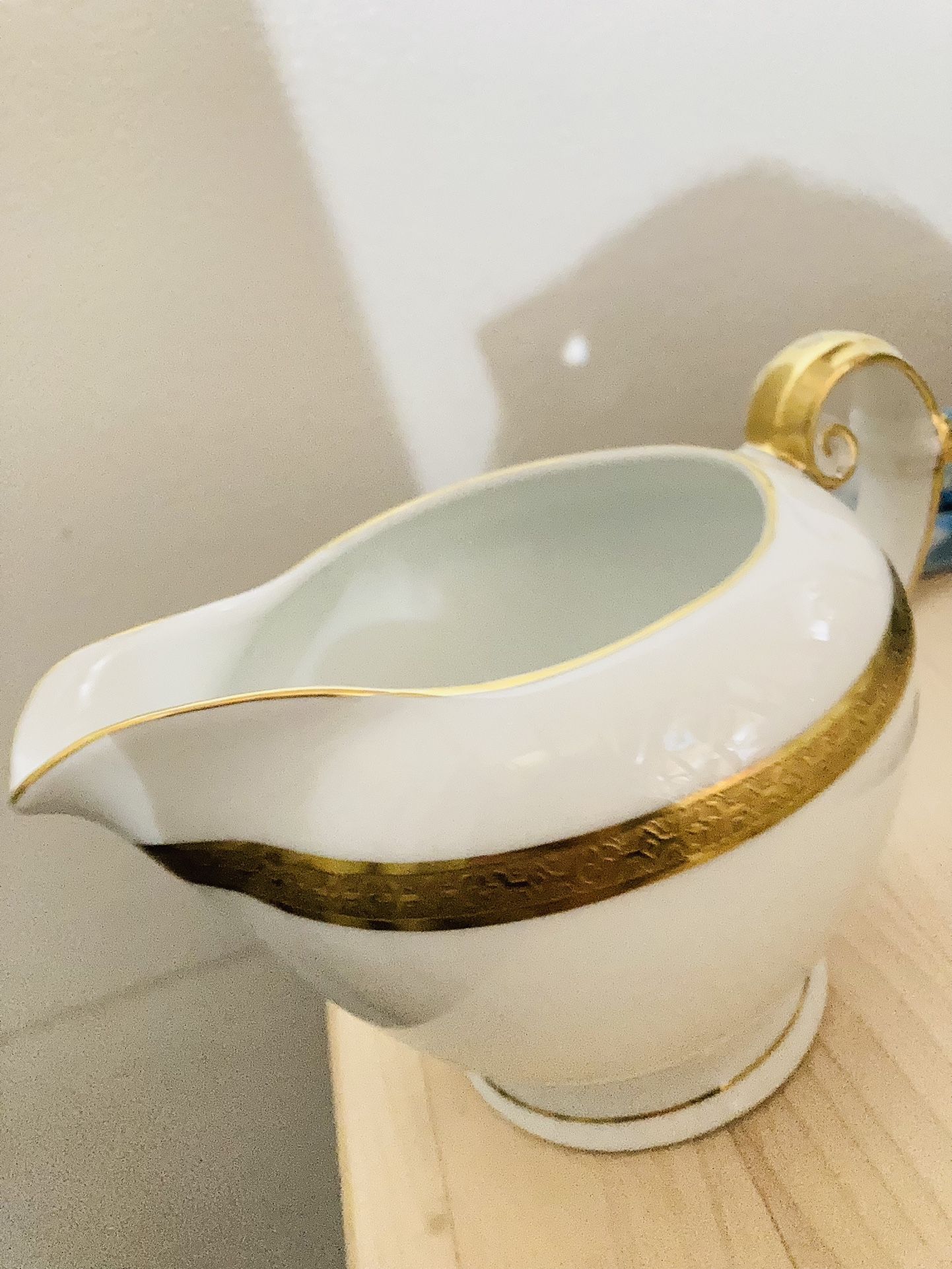 Beautiful Fine China Antique Teacup