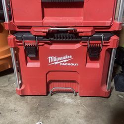 Milwaukee Packout