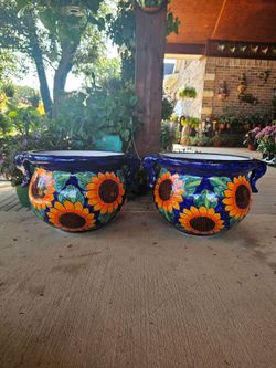 Talavera Large Orejones Sunflower Clay Pots, Planters,Plants, Pottery $75 cada uno.