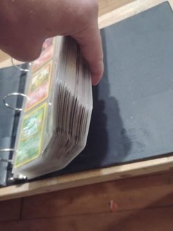 Yu-Gi-Oh & Pokemon card collection