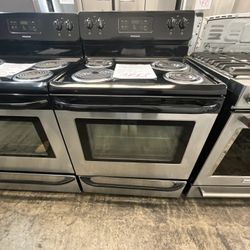 USED FRIGIDAIRE RANGE